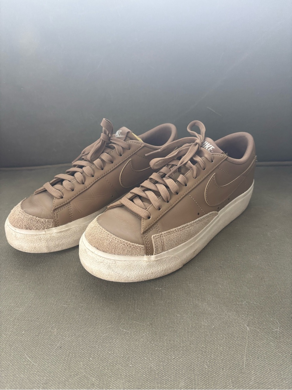 Nike Blazer Womens Brown Leather & Suede Low-Top Sneakers